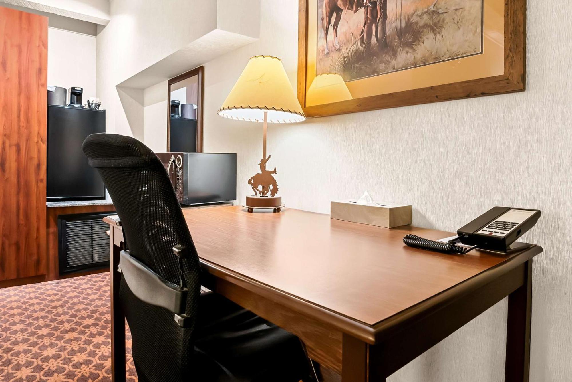 רוק ספרינגס Best Western Outlaw Inn מראה חיצוני תמונה