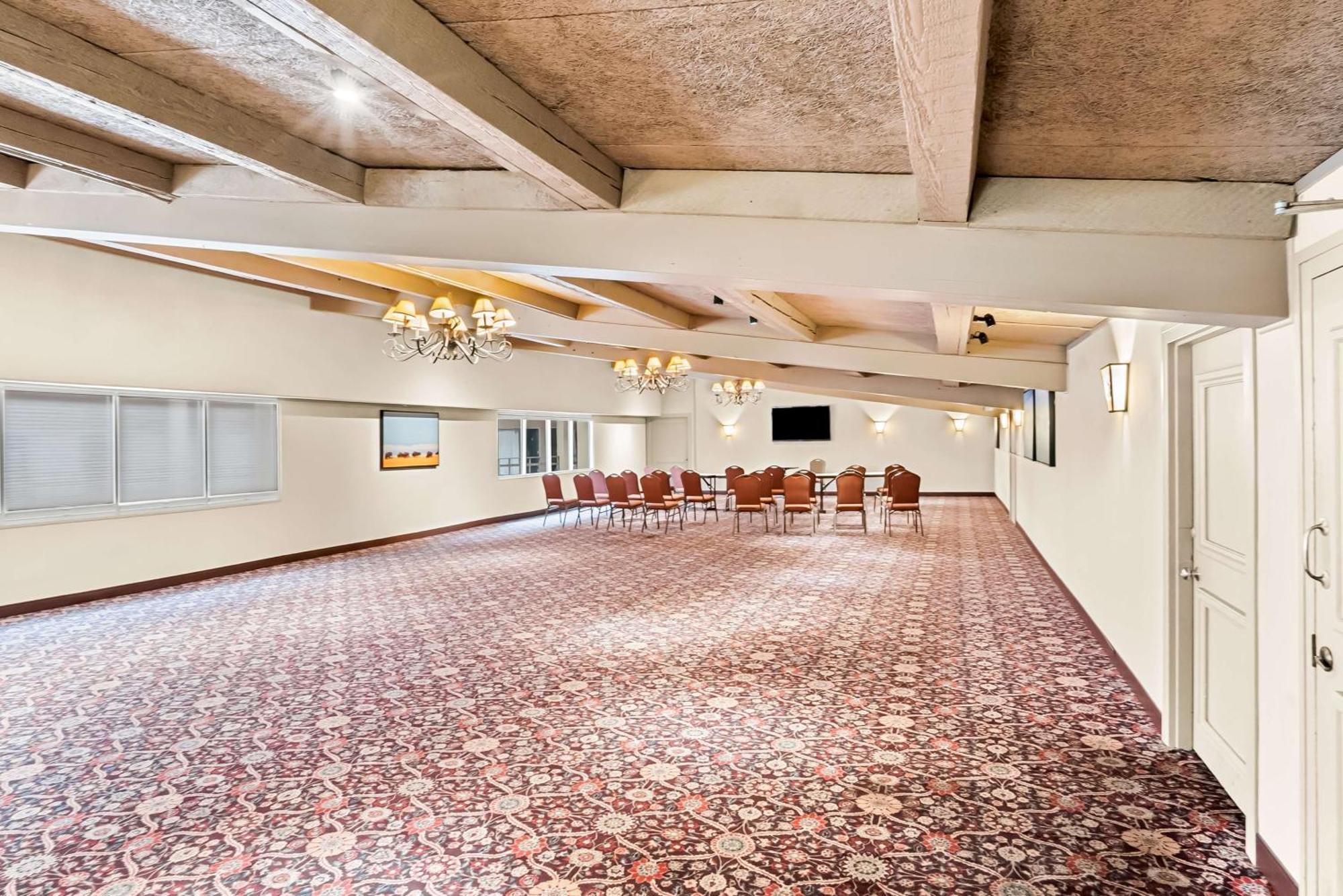 רוק ספרינגס Best Western Outlaw Inn מראה חיצוני תמונה